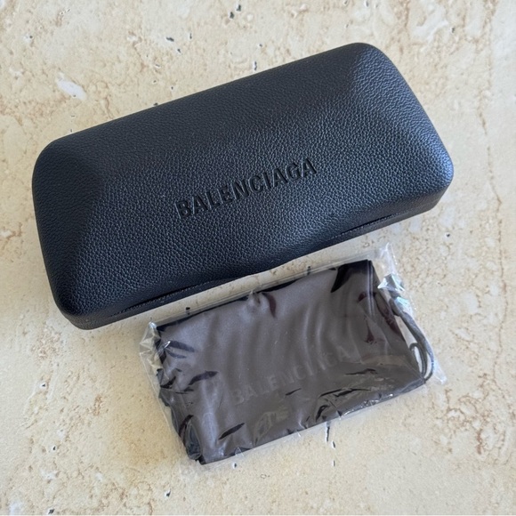 New! BALENCIAGA Sunglass Case, Large, Authentic - Picture 1 of 5